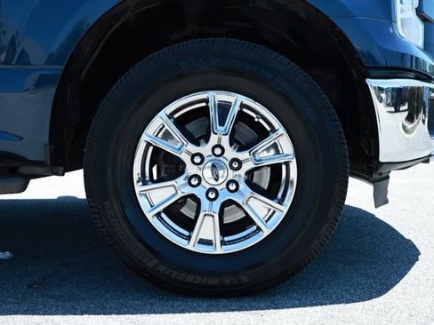 Used 2016 Ford F150 XLT w/ Equipment Group 302A Luxury AWD/4WD image 5