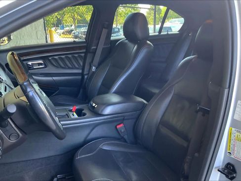 Used 2014 Ford Taurus Limited FWD image 7