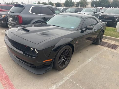 Used 2022 Dodge Challenger R/T Scat Pack image 2