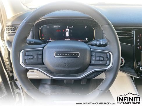 Used 2023 Jeep Wagoneer L Series II image 23