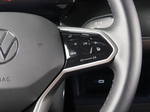 Used 2025 Volkswagen ID. Buzz Pro S image 21