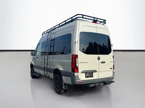 Used 2024 Mercedes-Benz Sprinter 2500 image 6
