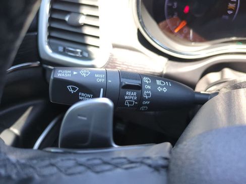 Used 2018 Jeep Grand Cherokee Summit AWD/4WD image 27