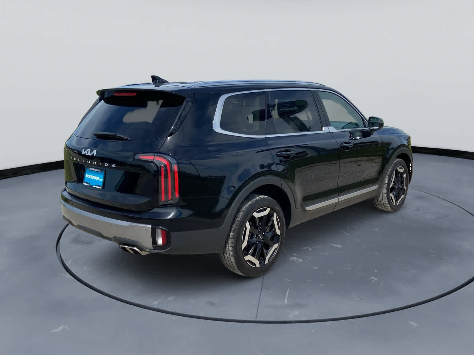 Used 2025 Kia Telluride EX w/ EX Captain's Chair Package FWD image 6