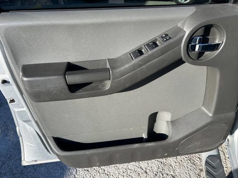 Used 2010 Nissan Xterra S image 13