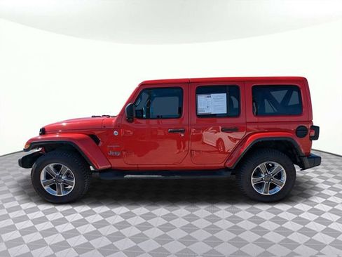 Used 2022 Jeep Wrangler Unlimited Sahara image 5