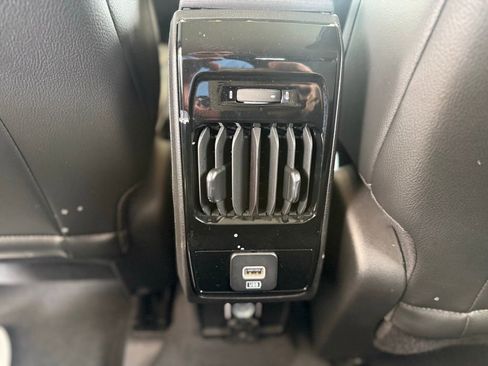 Used 2022 Jeep Compass Latitude image 15