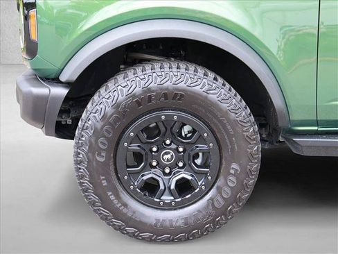 Used 2023 Ford Bronco Wildtrak AWD/4WD image 27