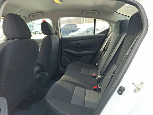 Used 2025 Nissan Sentra SV w/ Trunk Package image 11