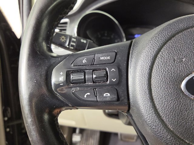 Used 2020 Kia Sedona EX FWD image 24