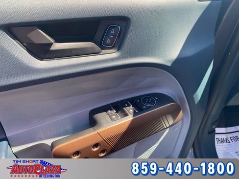 Used 2022 Ford Maverick Lariat w/ Equipment Group 500A Standard image 17