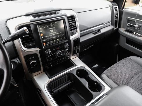 Used 2017 RAM 3500 Big Horn AWD/4WD image 20