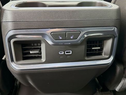 Used 2025 GMC Sierra 1500 Denali image 30