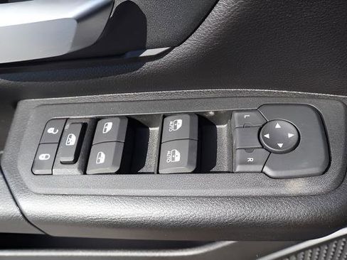 New 2026 RAM 1500 Express AWD/4WD image 17