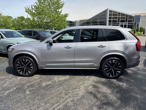 Used 2026 Volvo XC90 B6 Plus w/ Protection Package Premier AWD/4WD image 8