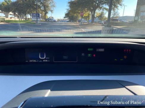 Used 2019 Toyota Prius Limited image 23