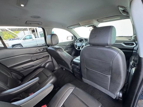 Used 2023 GMC Acadia SLT AWD/4WD image 28