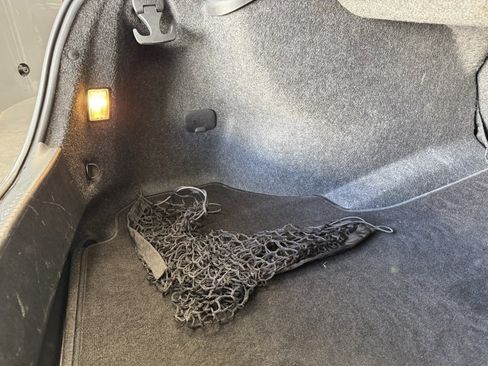 Used 2019 Chrysler 300 Limited image 59