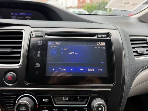 Used 2014 Honda Civic EX image 10