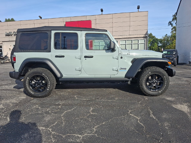 Used 2023 Jeep Wrangler Unlimited w/ 8.4" Radio Group AWD/4WD image 7