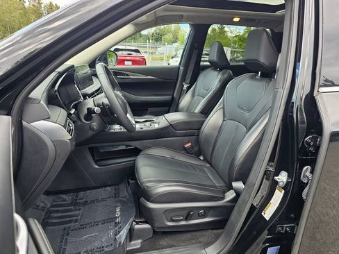 Used 2025 INFINITI QX60 Luxe AWD/4WD image 21