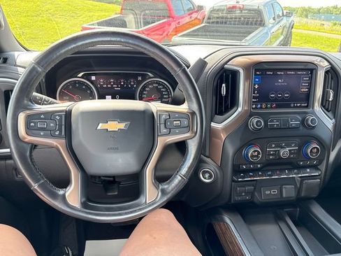 Used 2020 Chevrolet Silverado 1500 High Country AWD/4WD image 10