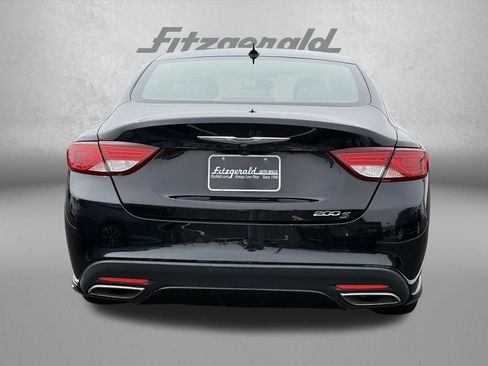 Used 2016 Chrysler 200 S w/ Navigation & Sound Group I FWD image 6