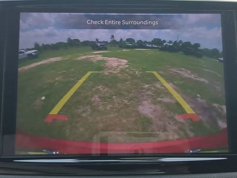 New 2025 Chrysler Voyager LX image 19