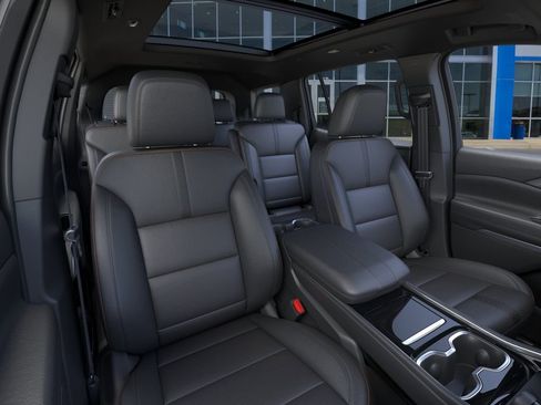 New 2026 Chevrolet Traverse High Country AWD/4WD image 17