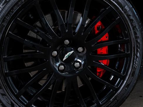 Used 2011 Aston Martin DB9 Coupe image 10