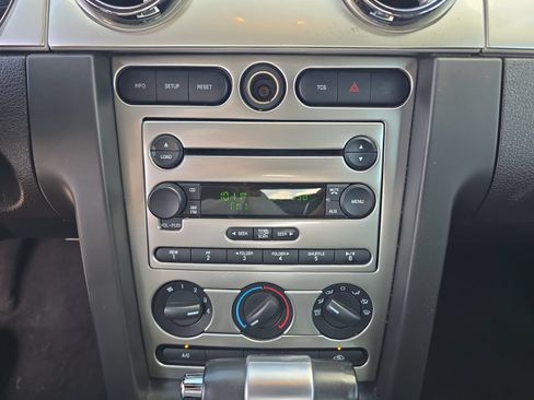 Used 2007 Ford Mustang Premium RWD image 15