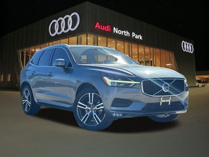 Used 2021 Volvo XC60 T5 Momentum w/ Protection Package Premier