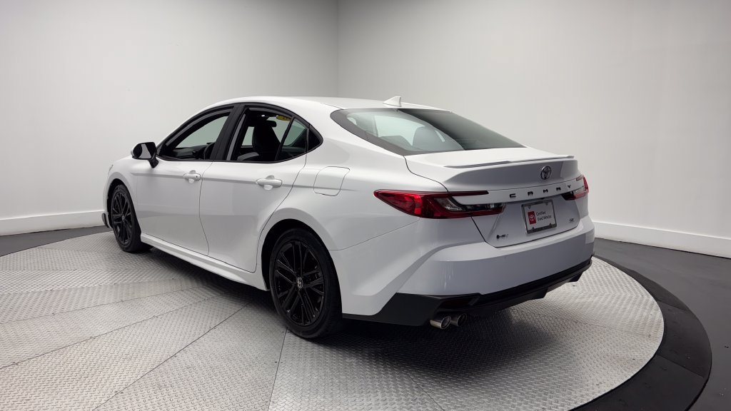 Certified 2026 Toyota Camry SE FWD image 34