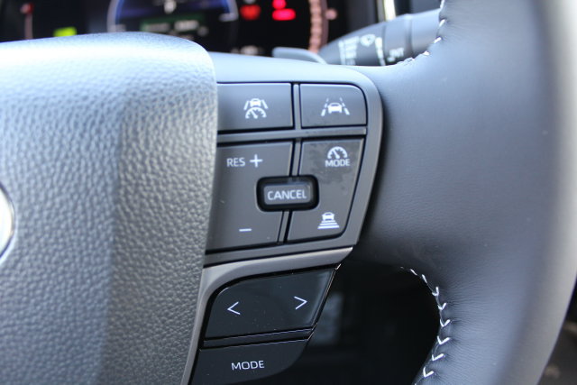 Certified 2026 Toyota Camry SE w/ Convenience Package FWD image 31