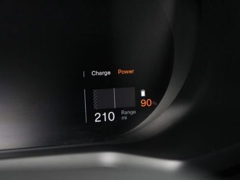 Used 2022 Polestar Polestar 2 w/ Plus Package AWD/4WD image 19