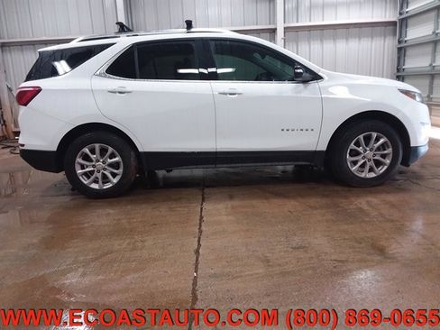 Used 2019 Chevrolet Equinox LT image 3