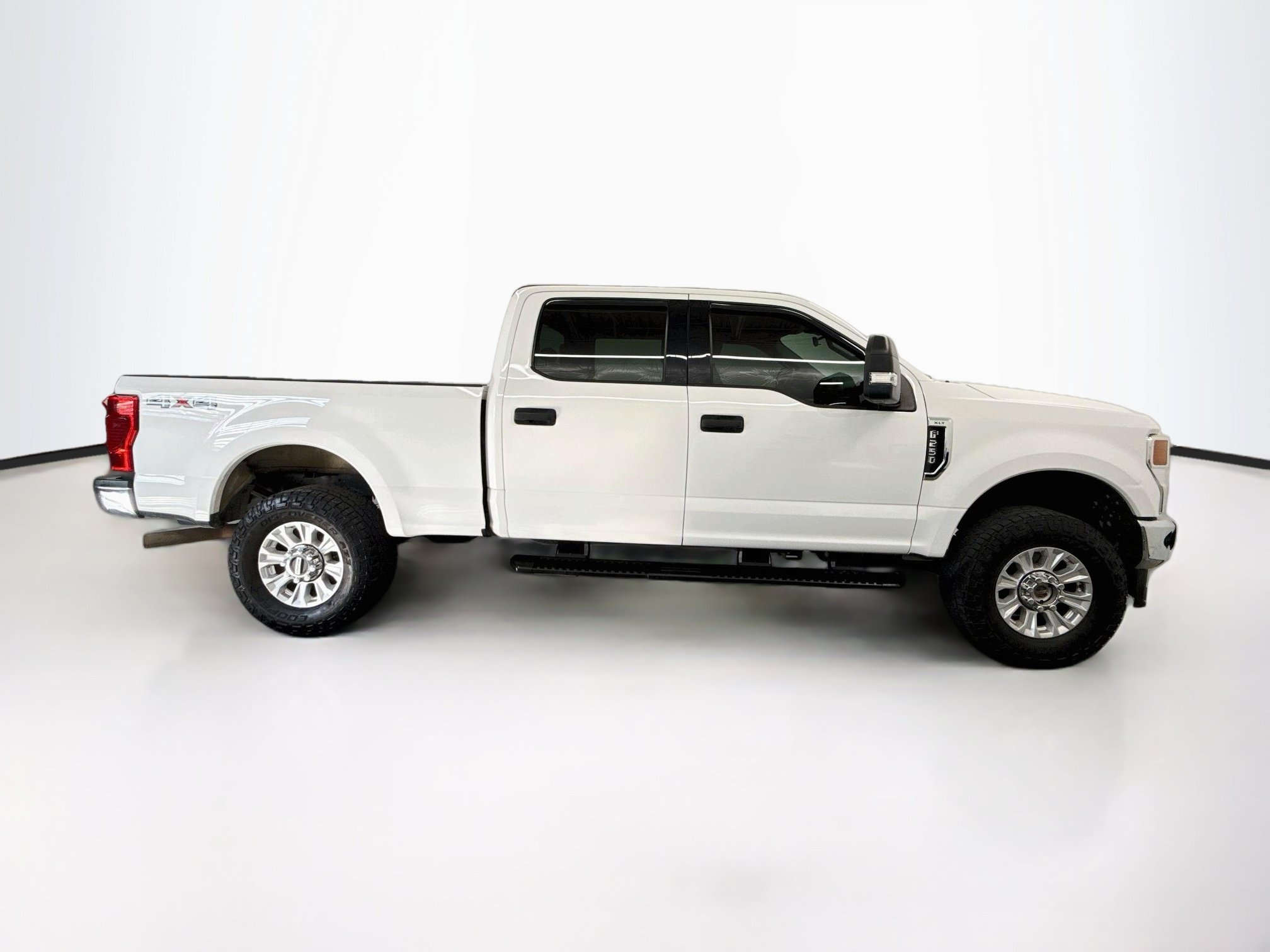 Used 2021 Ford F250 XLT w/ XLT Value Package AWD/4WD image 10