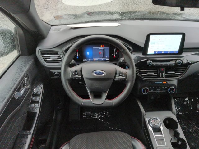 Used 2025 Ford Escape ST-Line FWD image 15