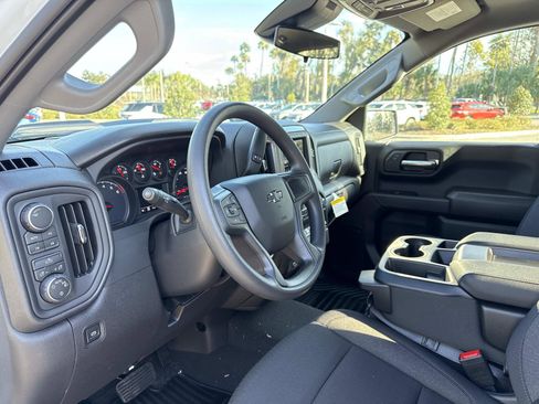 New 2026 Chevrolet Silverado 1500 Custom Trail Boss w/ Dark Appearance Package image 20