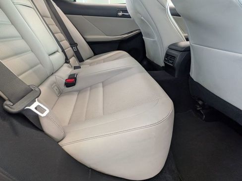 Used 2014 Lexus IS 250 AWD image 18