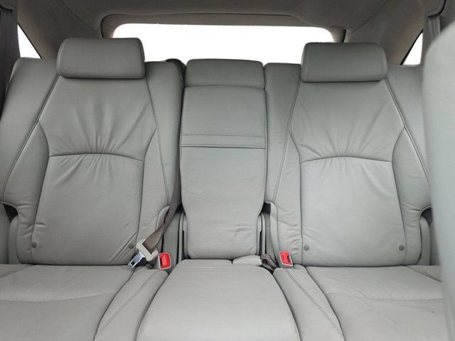 Used 2006 Lexus RX 330 AWD w/ Premium Plus Pkg image 12