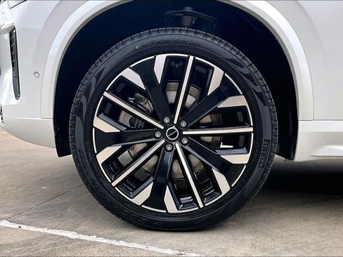 New 2026 Volvo XC90 T8 Plus AWD/4WD image 42