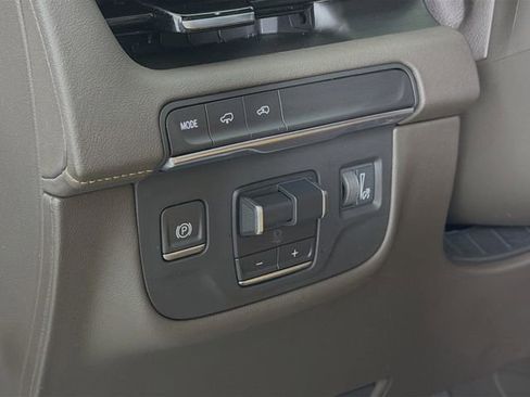 Used 2023 Cadillac Escalade ESV Sport w/ Touring Package RWD image 10