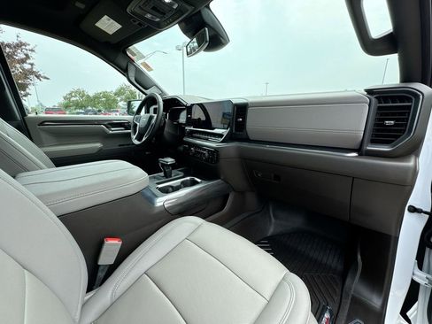 Certified 2024 Chevrolet Silverado 1500 LTZ image 29