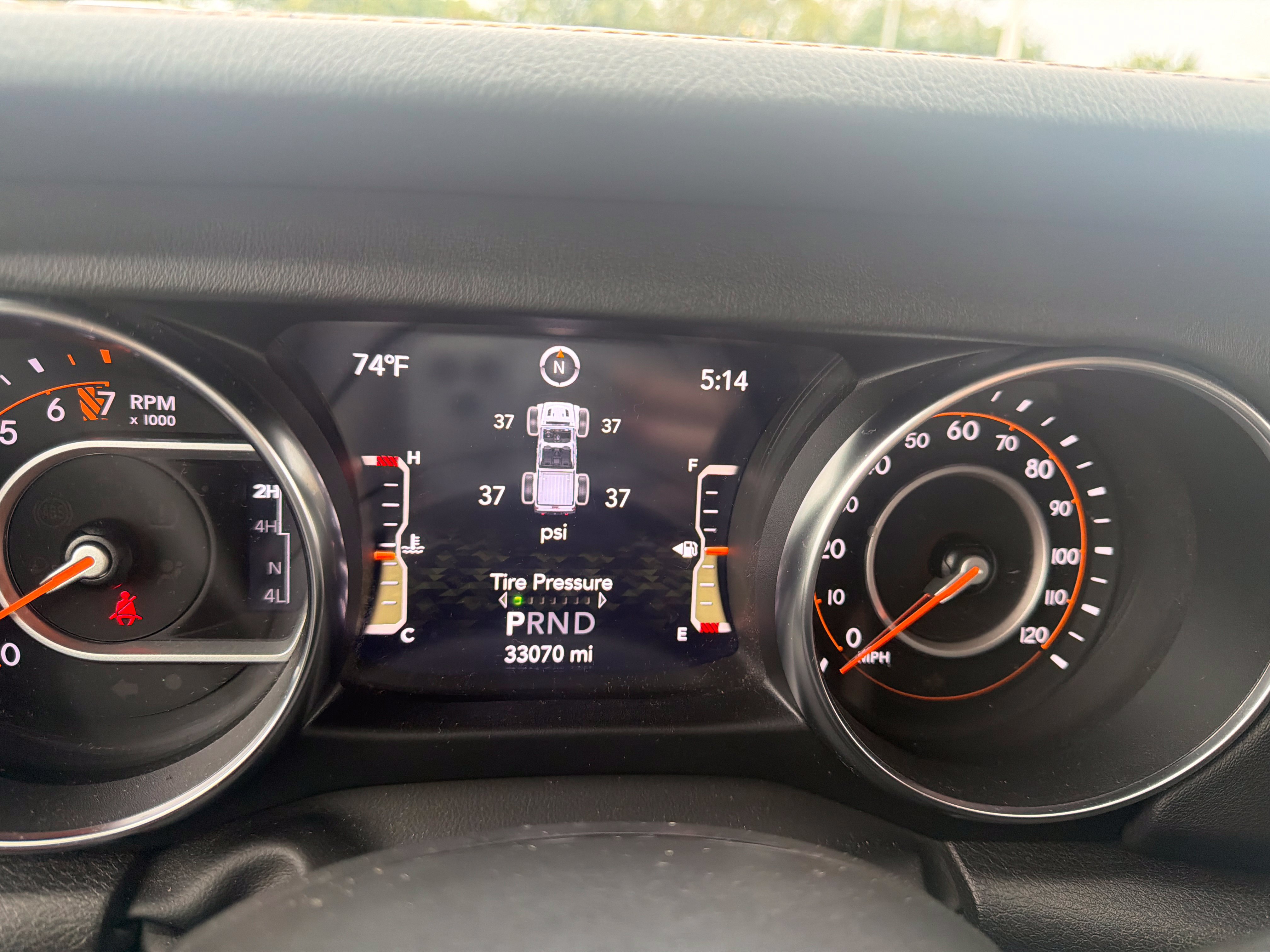 Used 2022 Jeep Gladiator Overland AWD/4WD image 14