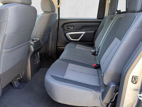 Certified 2024 Nissan Titan SV w/ SV Convenience Package image 18