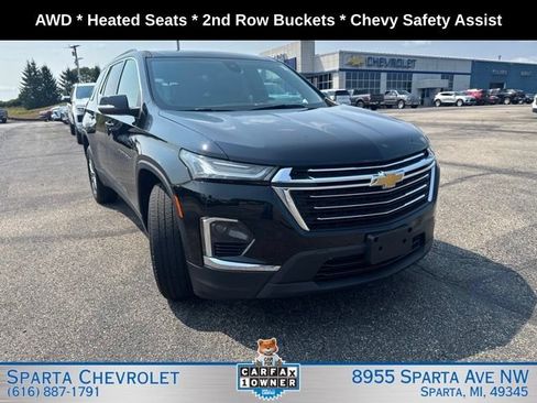 Used 2023 Chevrolet Traverse LT AWD/4WD image 2
