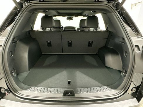 New 2026 GMC Terrain Elevation w/ Elevation Premium Package image 28