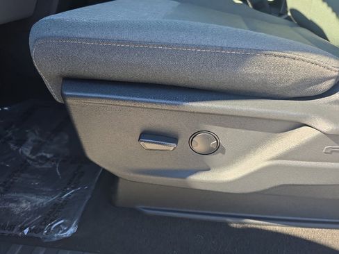 Used 2025 Ford F350 XLT w/ 360-Degree Camera Package image 25