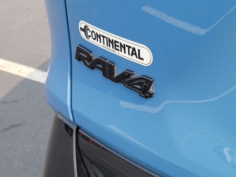 Certified 2024 Toyota RAV4 SE AWD/4WD image 9